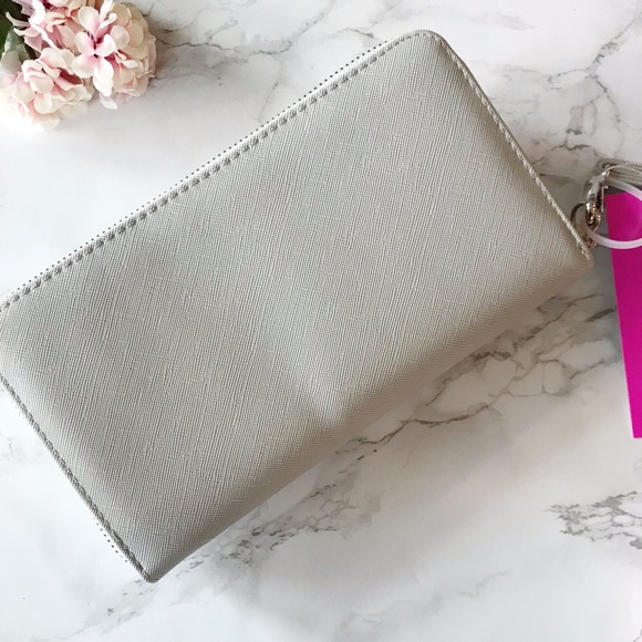 Betsey Johnson Bow Wristlet in Grey - Picture 4 of 5